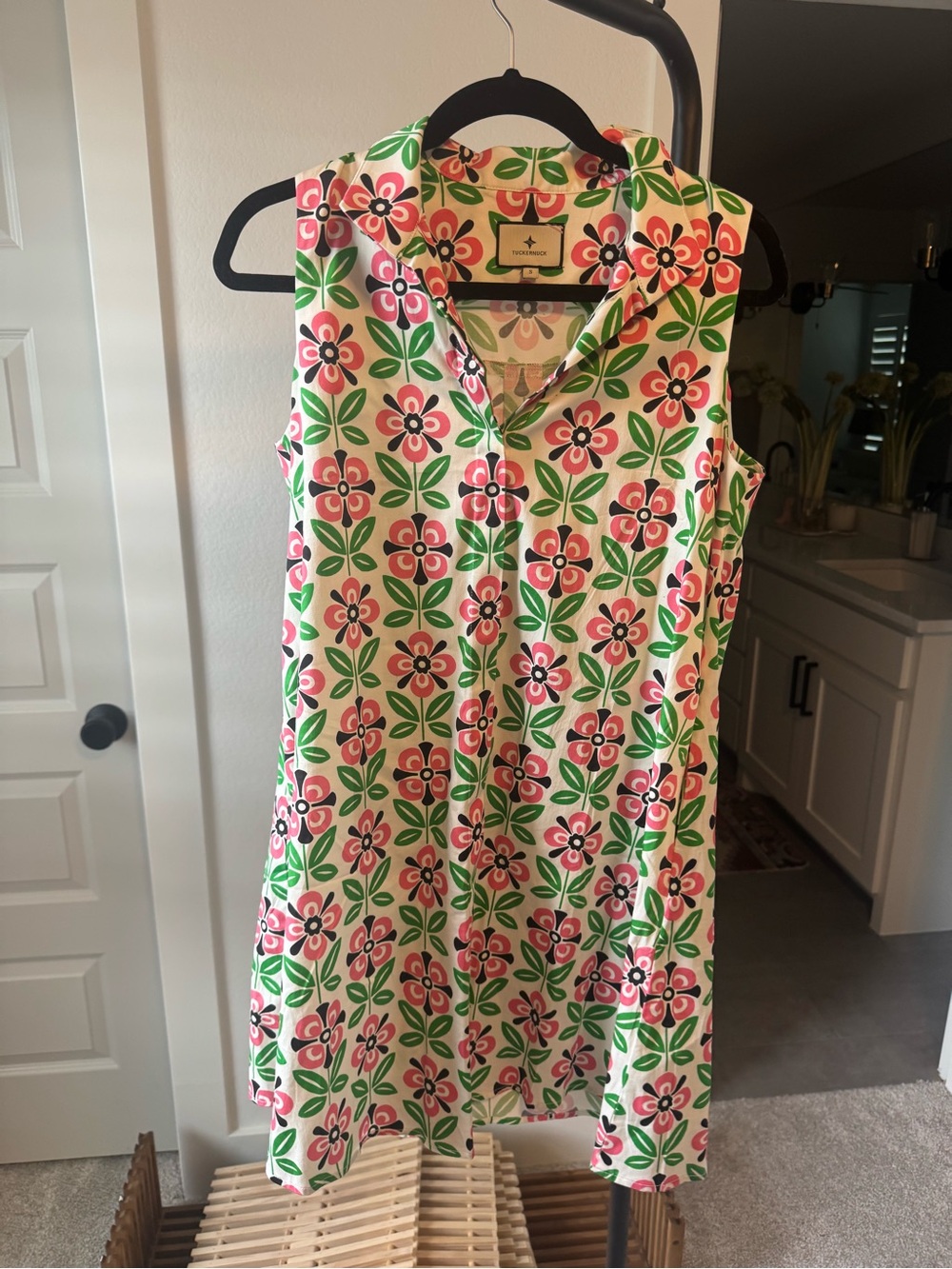 Tuckernuck Coral & Green Floral Button-Front Dress